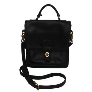 Vintage Black Leather Coach station Bag 5130